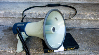 Už je tady zas - PREMIÉRA